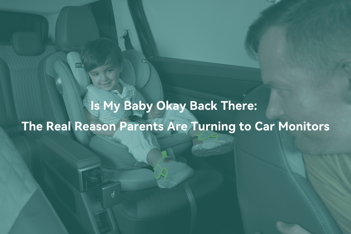 Babelio baby car seat monitor, child in car seat with parent, safe travel focus.